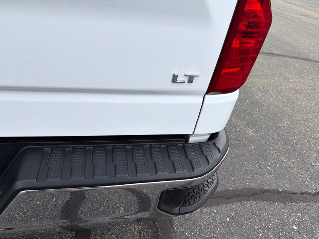 Certified 2024 Chevrolet Silverado 1500 LT AWD/4WD image 16