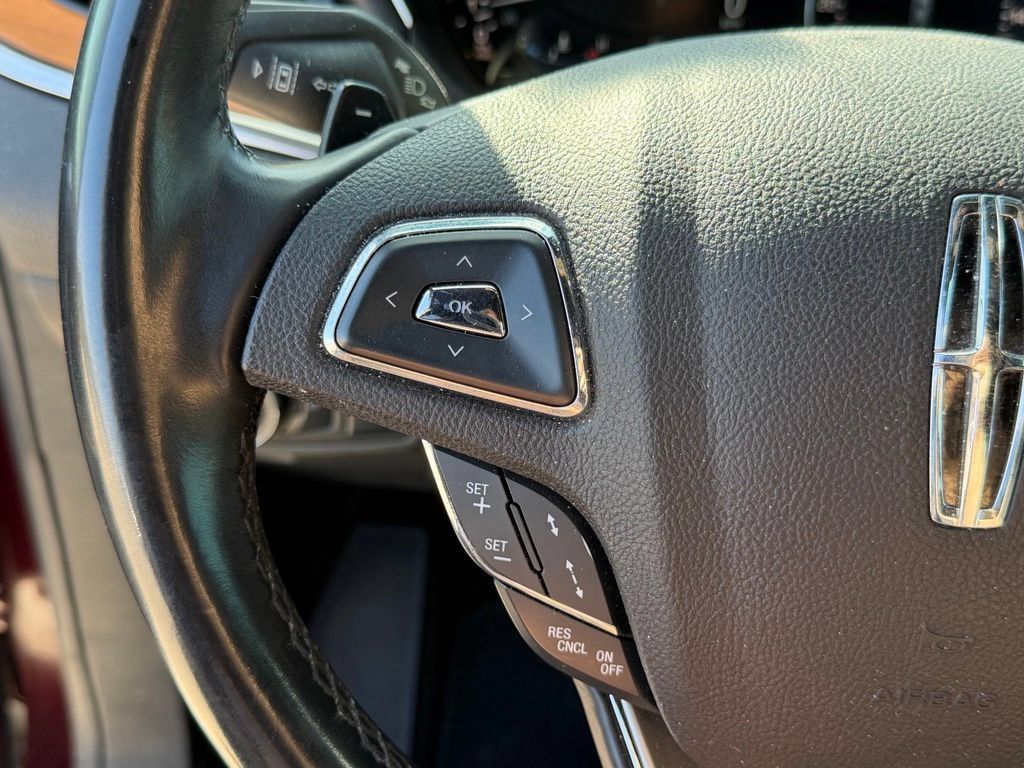 Used 2017 Lincoln MKC Reserve FWD image 15