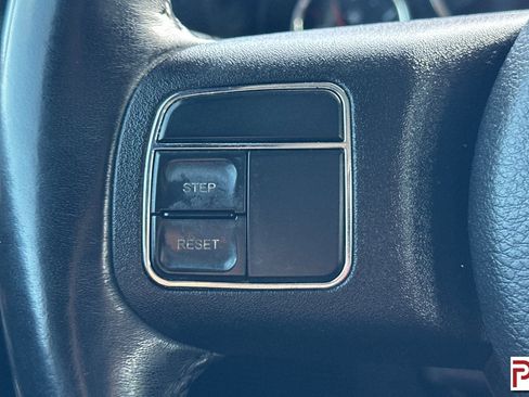 Used 2018 Jeep Wrangler Unlimited Sport S image 26