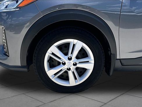 Used 2021 Nissan Kicks S FWD image 11