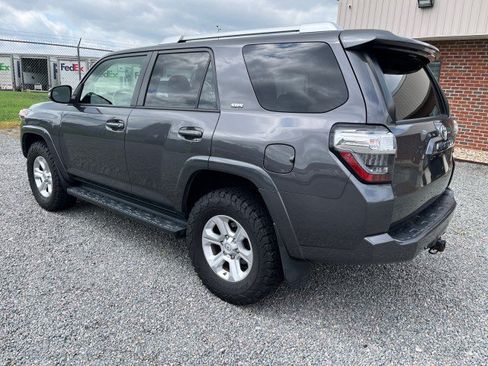 Used 2016 Toyota 4Runner SR5 Premium AWD/4WD image 9