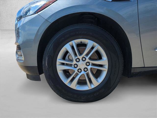 Used 2020 Buick Enclave Essence w/ Sound and Sites Package FWD image 23