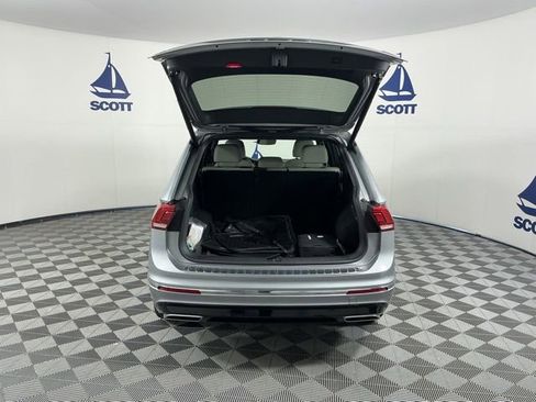 Used 2020 Volkswagen Tiguan SEL Premium R-Line AWD/4WD image 21
