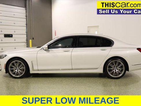Used 2021 BMW 750i xDrive w/ Executive Package AWD/4WD image 5