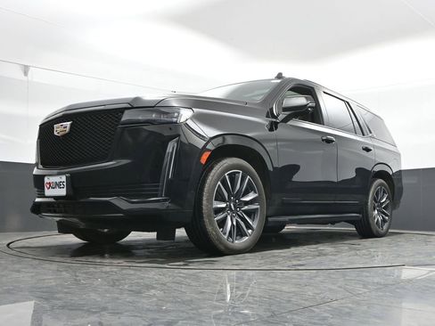 Used 2023 Cadillac Escalade Sport w/ Touring Package image 48