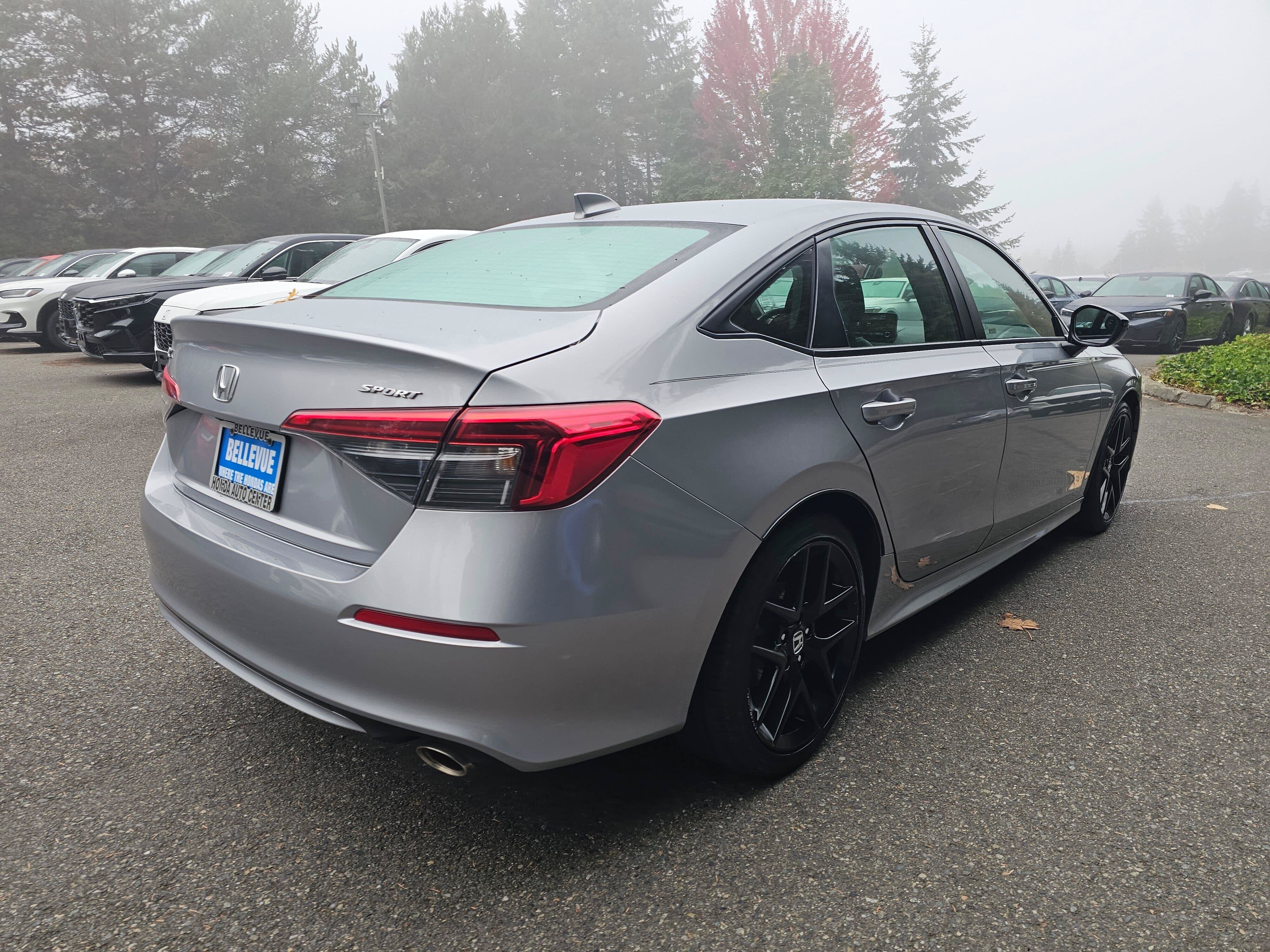 Used 2022 Honda Civic Sport image 7