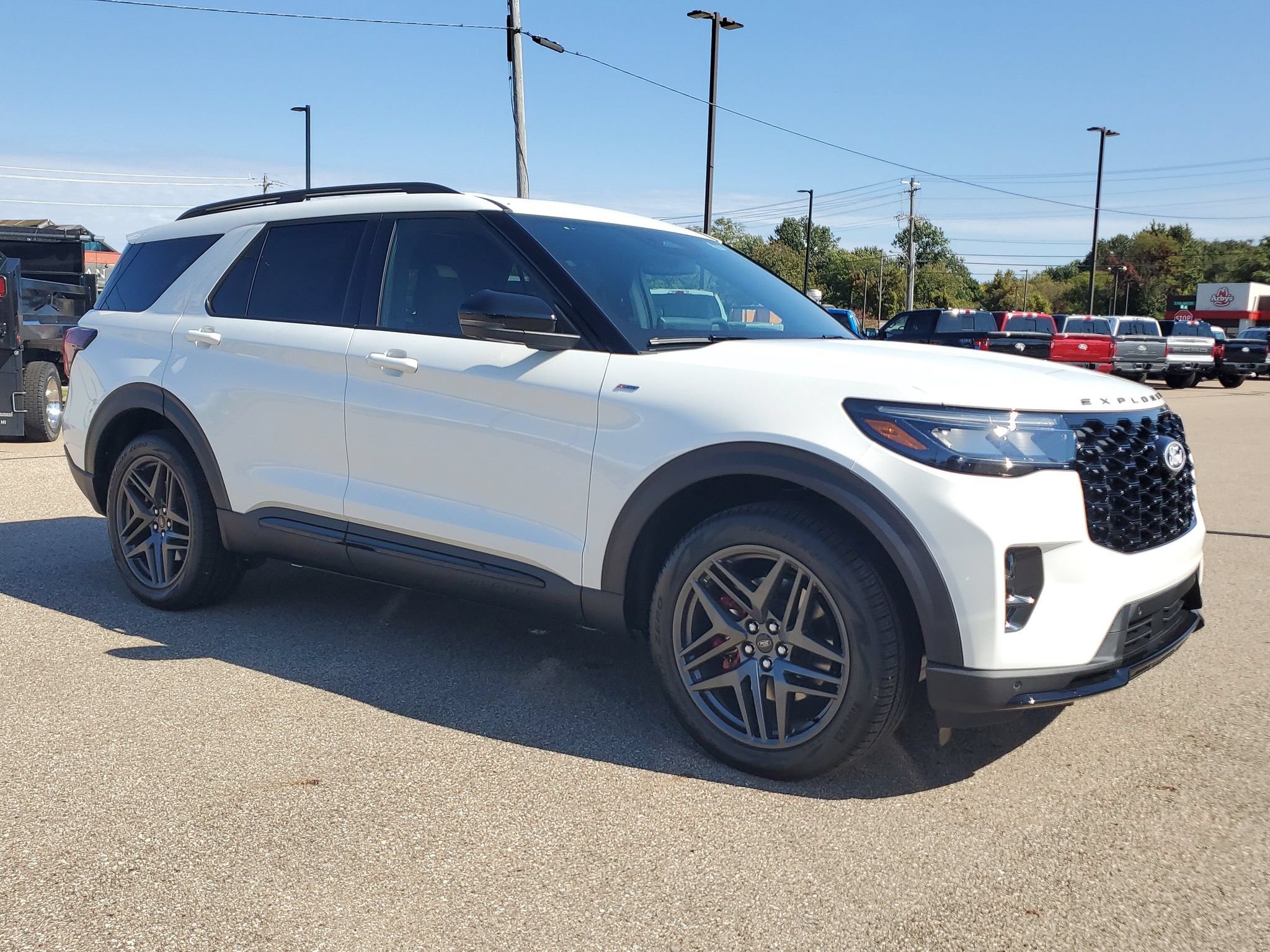 New 2027 Ford Explorer ST-Line w/ Premium Package AWD/4WD image 3