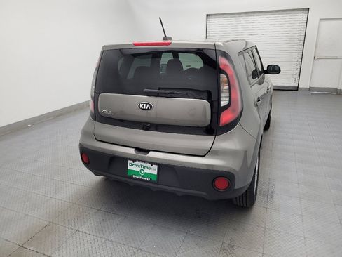 Used 2019 Kia Soul w/ Convenience Package FWD image 7