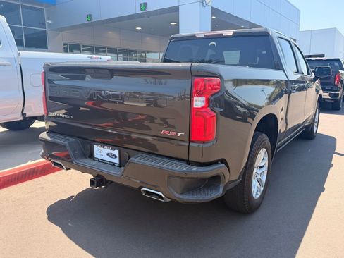 Used 2021 Chevrolet Silverado 1500 RST AWD/4WD image 5