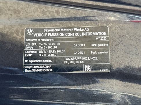 Used 2025 BMW X3 xDrive30i w/ Premium Package AWD/4WD image 9