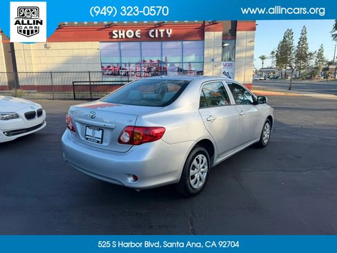 Used 2010 Toyota Corolla LE FWD image 4
