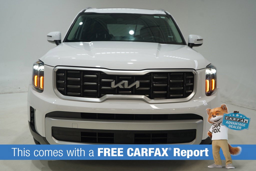 Used 2025 Kia Telluride S AWD/4WD image 2
