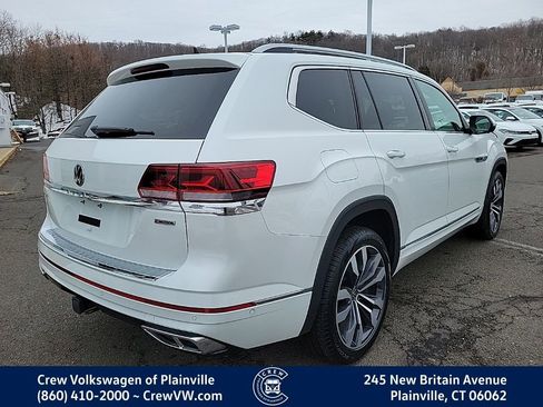 Used 2022 Volkswagen Atlas SEL Premium image 3
