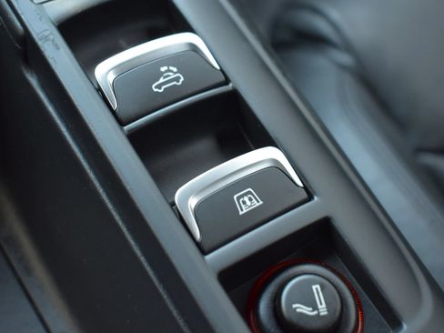 Used 2014 Audi R8 V10 AWD/4WD image 42