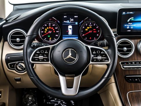 Certified 2022 Mercedes-Benz GLC 300 image 19