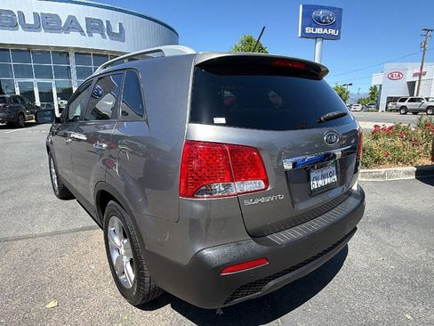 Used 2013 Kia Sorento EX w/ EX V6 Premium Pkg FWD image 6
