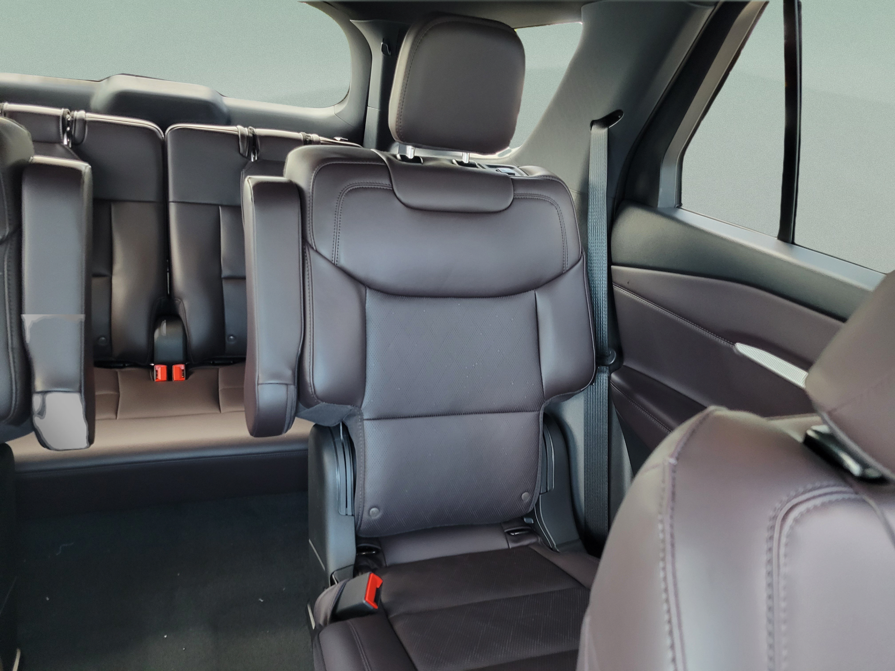 New 2026 Ford Explorer Platinum RWD image 10