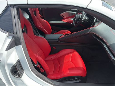 Certified 2024 Chevrolet Corvette Stingray Preferred Conv w/ Z51 Performance Package RWD image 12