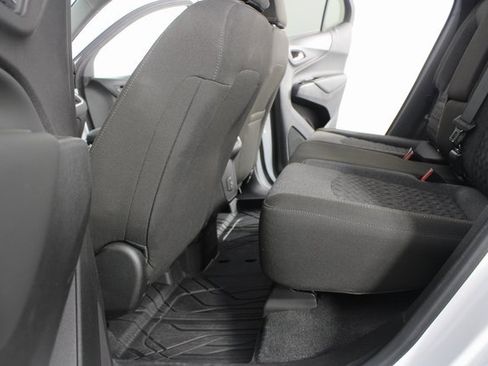 Used 2024 Chevrolet Equinox LT w/ LPO, Floor Liner Package image 17