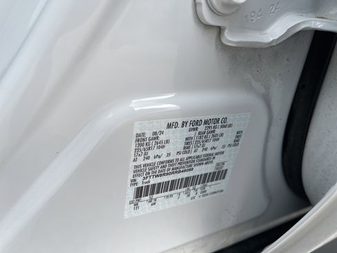 Used 2024 Ford Maverick Tremor w/ Tremor Off-Road Package image 40