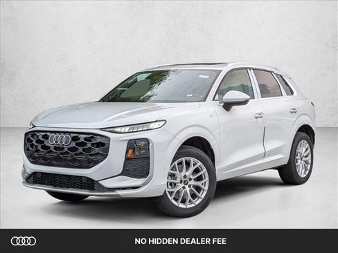 New 2026 Audi Q3 quattro 2.0T AWD/4WD image 1