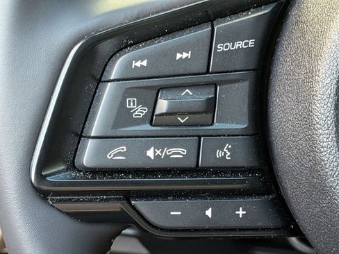 Used 2025 Subaru Forester Premium AWD/4WD image 19