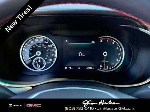 Used 2022 Genesis G70 3.3T image 27