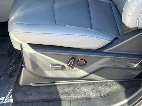 New 2025 Ford F150 Lightning Flash AWD/4WD image 11