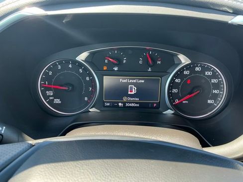 Used 2024 Chevrolet Blazer LT w/ Convenience Package FWD image 23