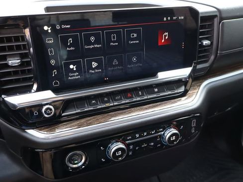 Used 2024 GMC Sierra 1500 Elevation image 6