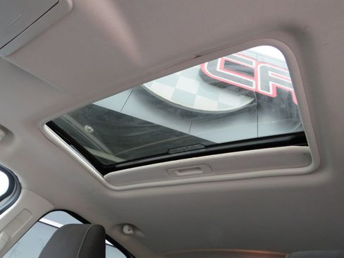 Used 2020 Ford EcoSport SE w/ SE Convenience Package image 26