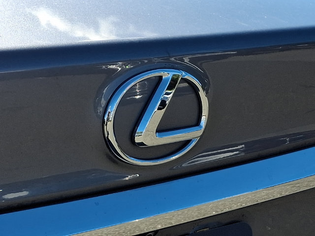Used 2015 Lexus ES 350 w/ Luxury Package FWD image 33