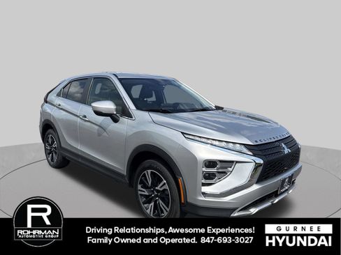 Used 2023 Mitsubishi Eclipse Cross SE AWD/4WD image 2