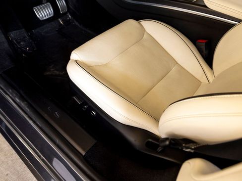 Used 2021 Tesla Model S Plaid image 14