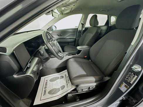 Used 2024 Hyundai Kona SEL image 13