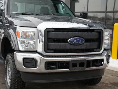 Used 2015 Ford F350 XL w/ XL Appearance Package image 3