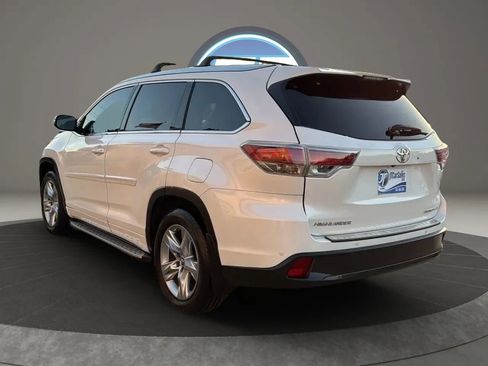 Used 2016 Toyota Highlander Limited Platinum image 8