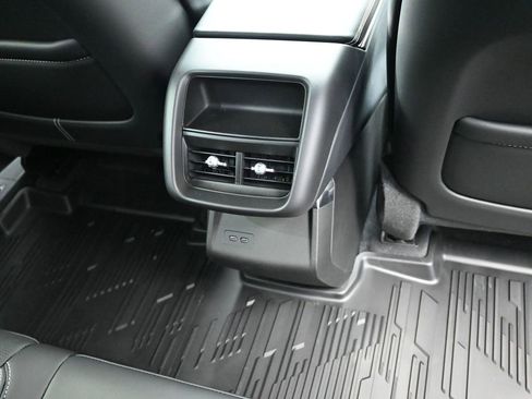 New 2026 Cadillac Lyriq Luxury image 21