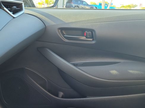 Used 2026 Toyota Corolla LE FWD image 29
