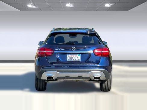 Used 2018 Mercedes-Benz GLA 250 image 10