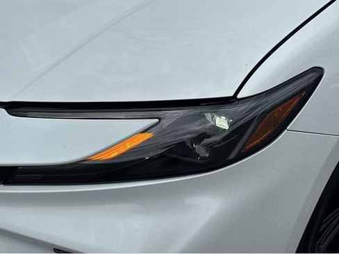 Used 2025 Toyota Camry XSE w/ Premium Package FWD image 36