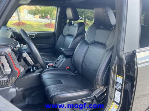 Used 2024 Ford Bronco Raptor w/ Interior Carbon Fiber Pack 6 AWD/4WD image 16