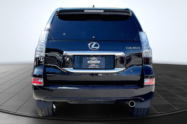 Used 2017 Lexus GX 460 Premium w/ Premium Package AWD/4WD image 4