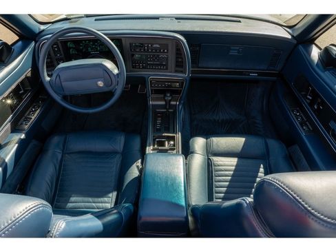 Used 1990 Buick Reatta Convertible image 13