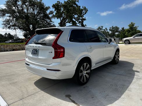 Used 2023 Volvo XC90 B6 Ultimate image 6
