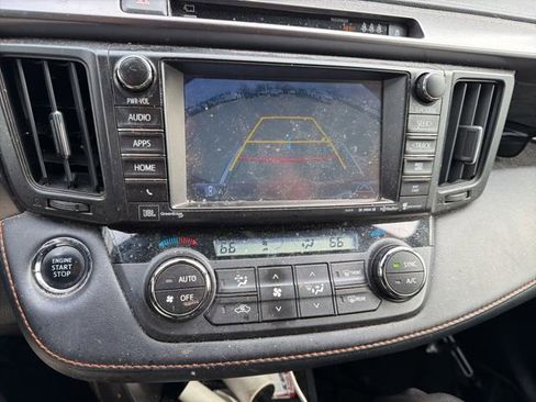 Used 2018 Toyota RAV4 SE w/ Advanced Technology Package image 6