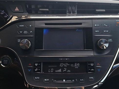 Used 2013 Toyota Avalon XLE image 12