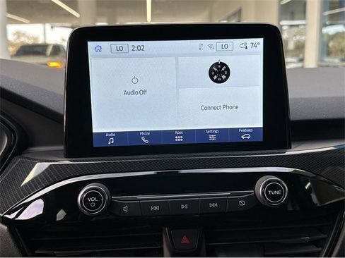 Certified 2024 Ford Escape ST-Line w/ Cold Weather Package image 9