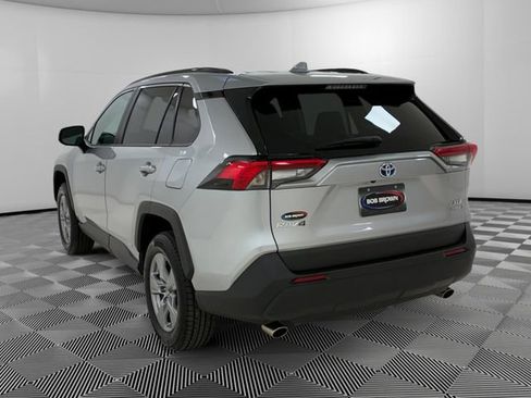 Used 2023 Toyota RAV4 XLE w/ Convenience Package AWD/4WD image 3