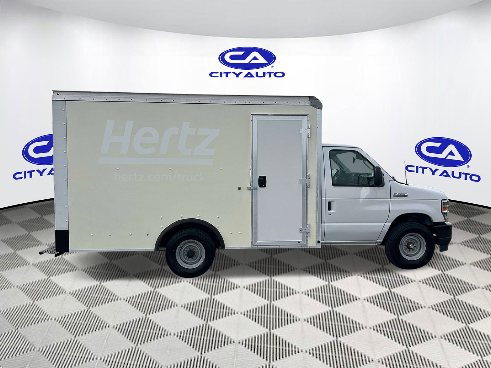 Used 2023 Ford E-350 and Econoline 350 Super Duty w/ Driver's Safety Package RWD image 2